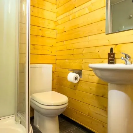 Kemping Feuille - Glamping On A Vineyard - Wooden Savigne